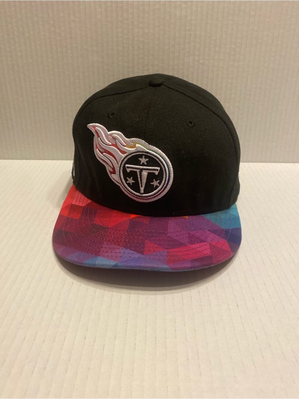 Mens New Era Tennessee Crucial Catch SnapBack